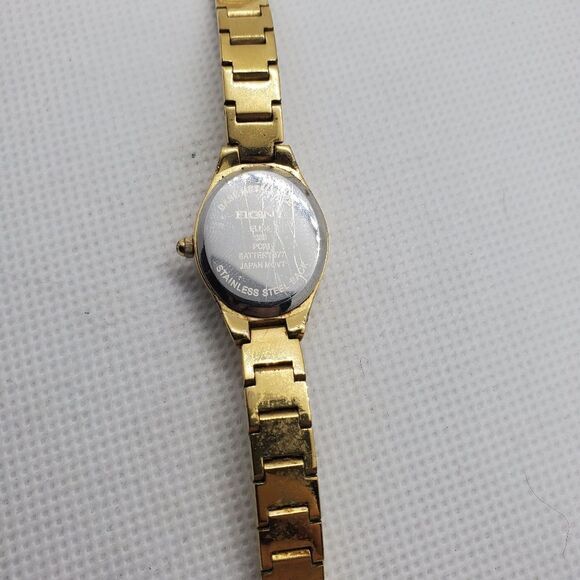 Elgin Gold Colored Watch - Picture 9 of 11